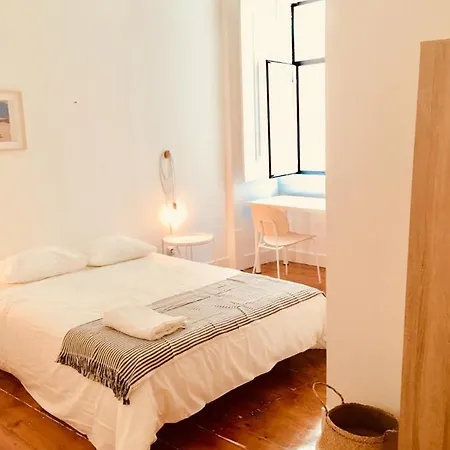 Gasthof Outsite Coliving - Cais Do Sodre Lissabon